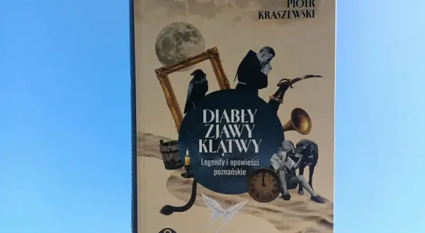 Okładka książki "Diabły, zjawy, klątwy" Piotra Kraszewskiego z elementami graficznymi: księżyc, kruk, zegar, pies, chłopiec.